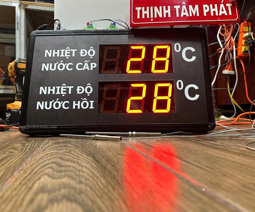 đồng hồ led nhiệt độ